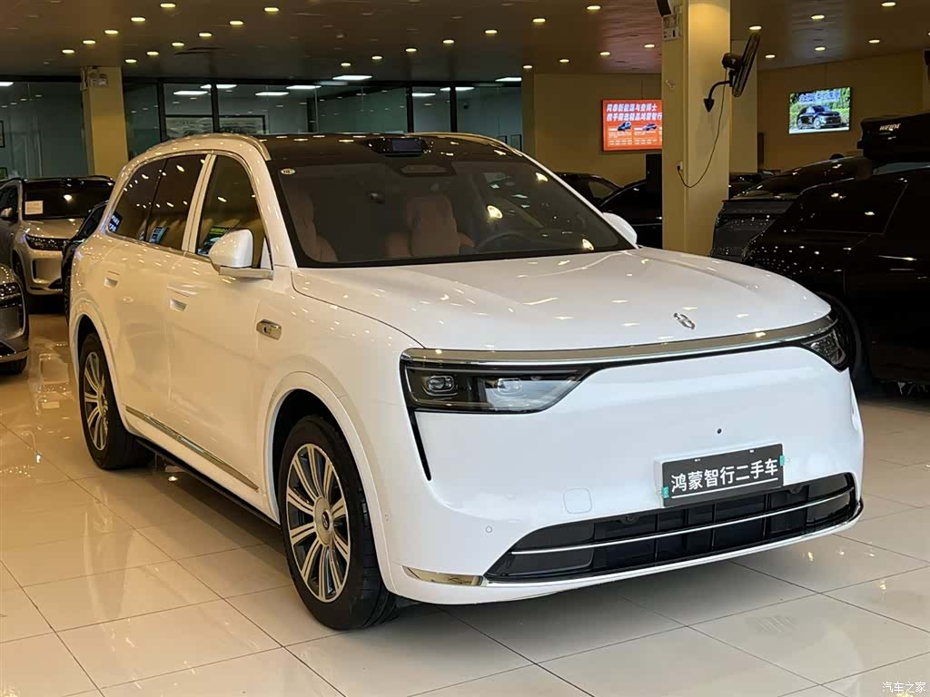 AITO M8, 2025 все фото
