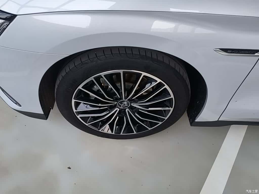 BYD Han, 2024 23