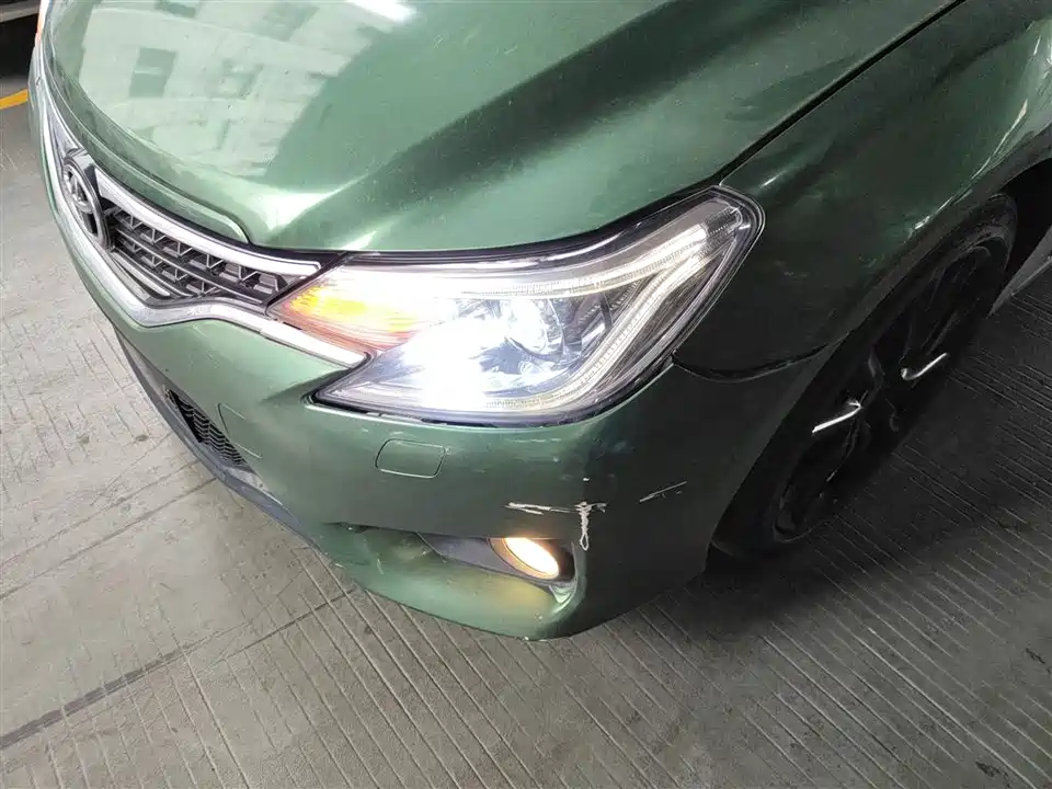 Toyota Reiz