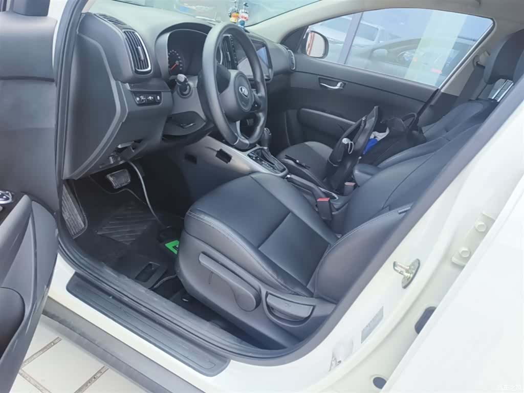 Kia KX3, 2016 15