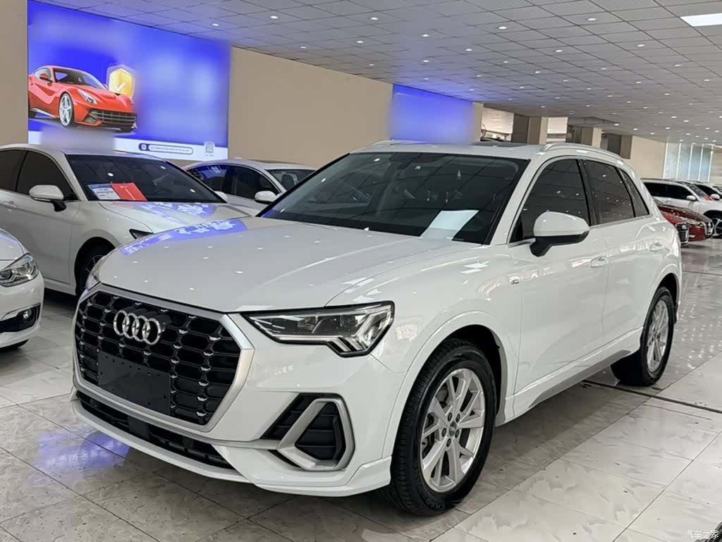 Audi Q3, 2020 1