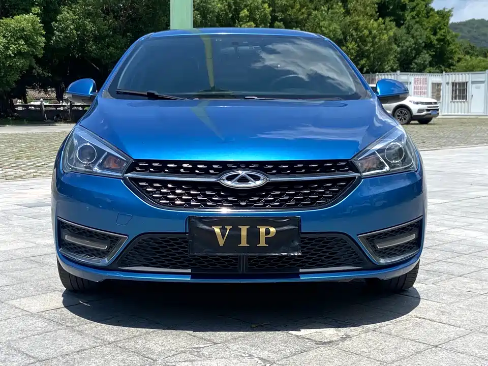 Chery Arrizo 5