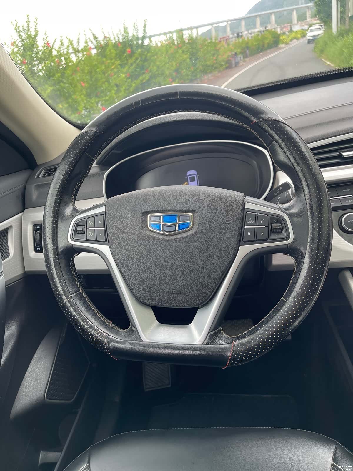Geely Boyue, 2018 17