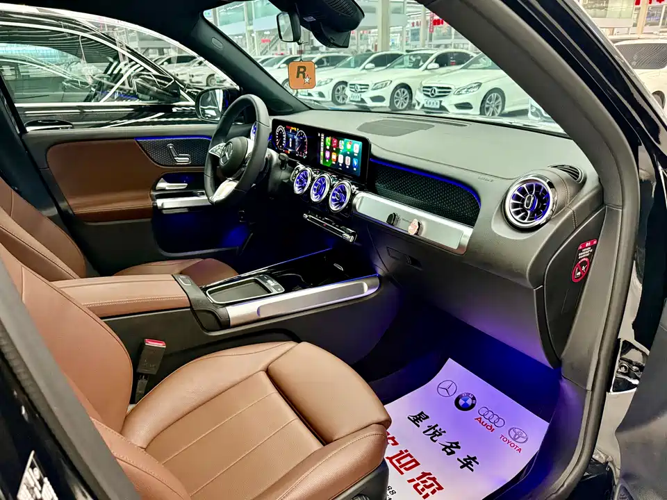 Mercedes-Benz GLB