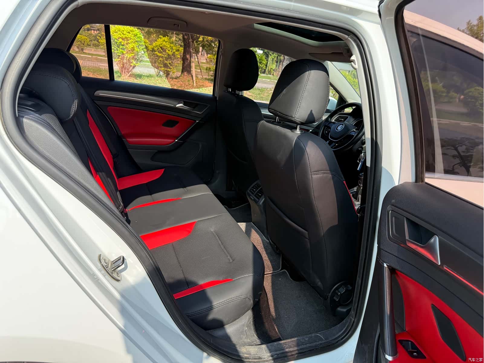 Volkswagen Golf, 2014 13