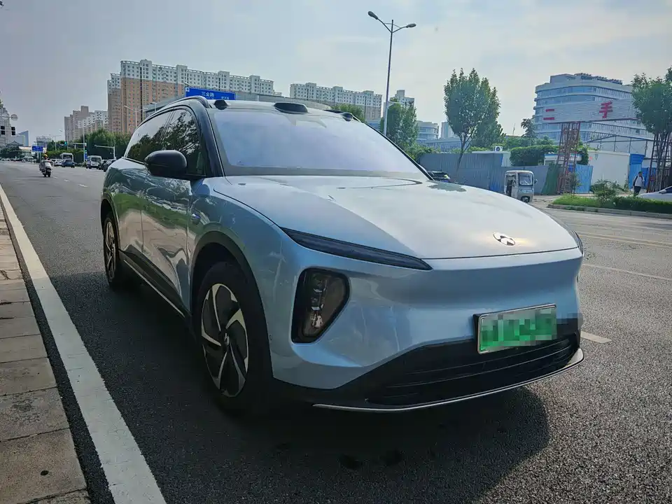 NIO ES6