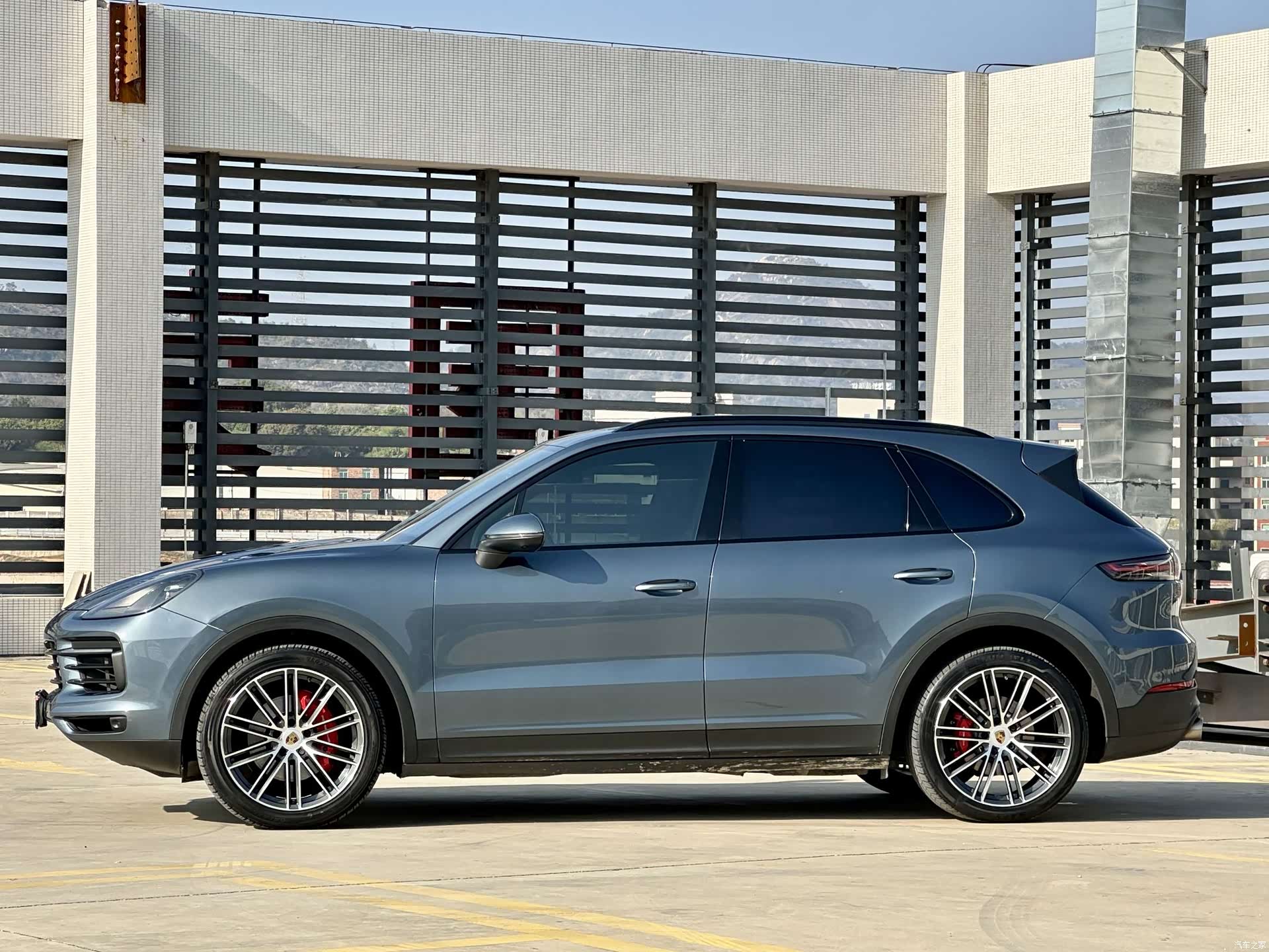 Porsche Cayenne, 2019 11