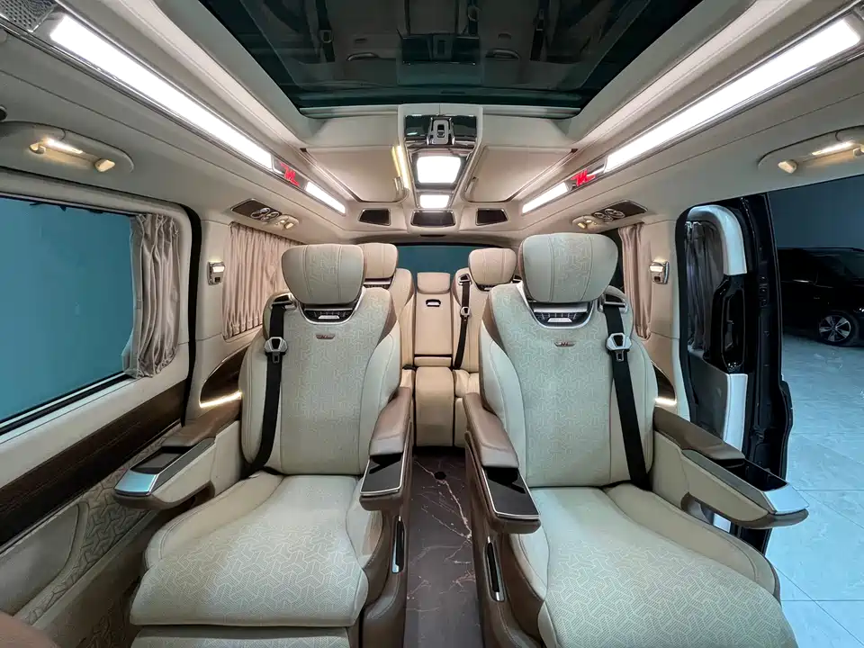 Mercedes-Benz V-class Mercedes-Benz V-class