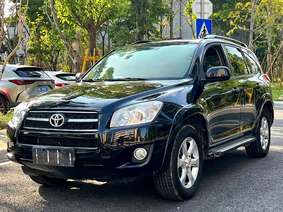 Toyota RAV4 Rongfang