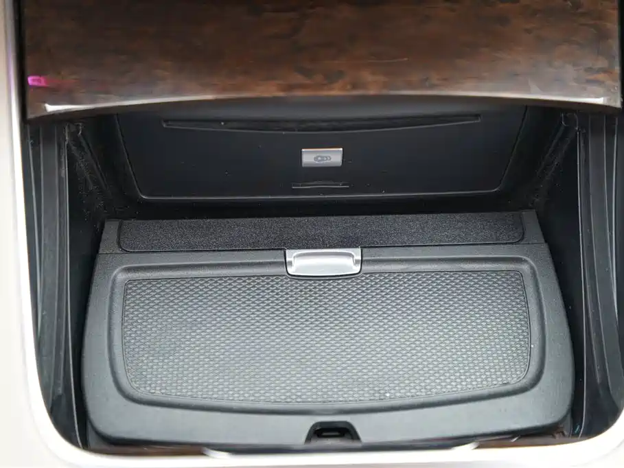 Mercedes-Benz S-class Mercedes-Benz S-class