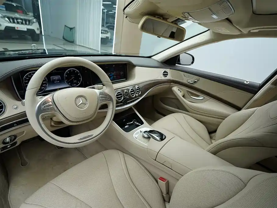 Mercedes-Benz S-class Mercedes-Benz S-class