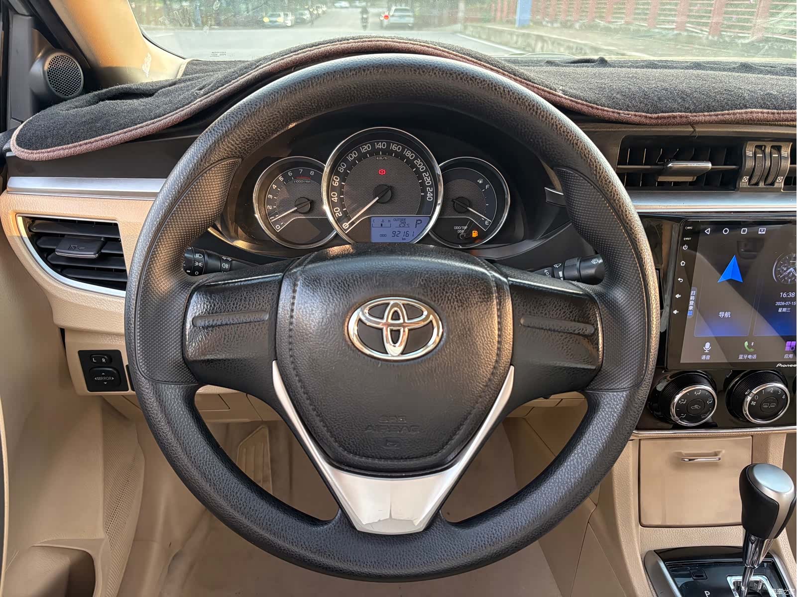 Toyota Corolla, 2016 17