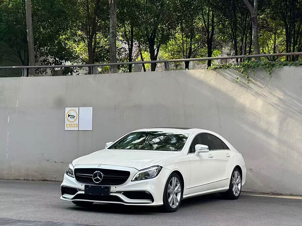 Mercedes-Benz CLS