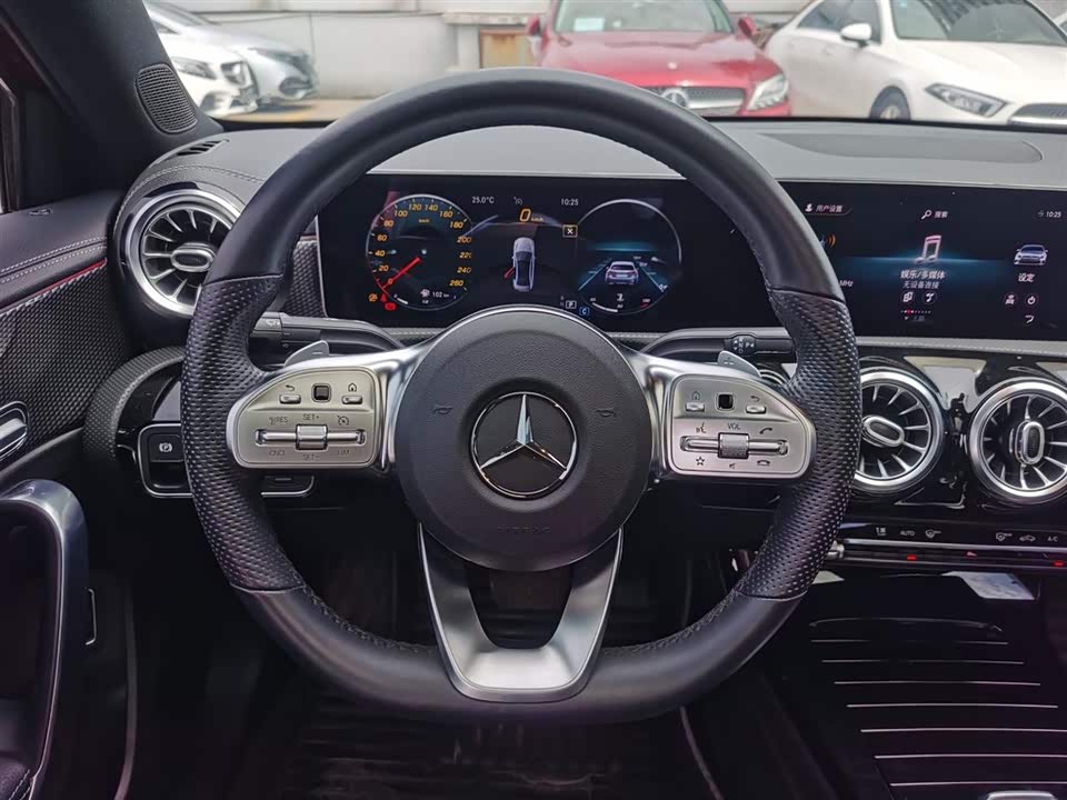 Mercedes-Benz Class A Mercedes-Benz Class A