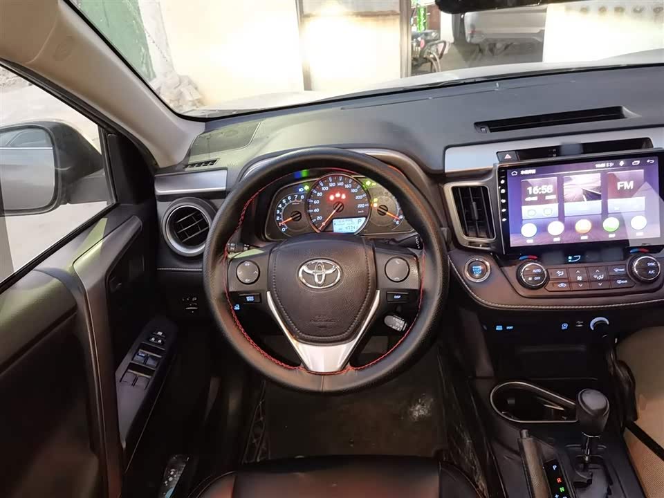 Toyota RAV4 Rongfang