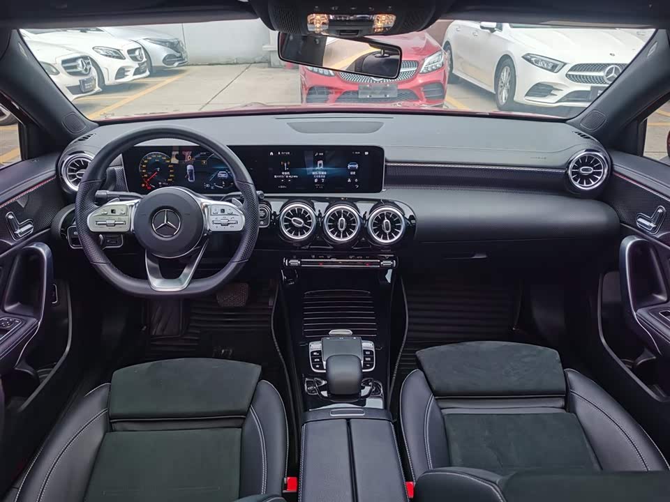 Mercedes-Benz Class A Mercedes-Benz Class A