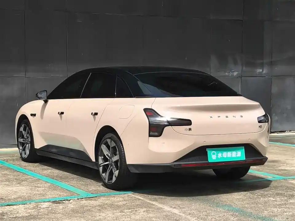 XPENG MONA M03