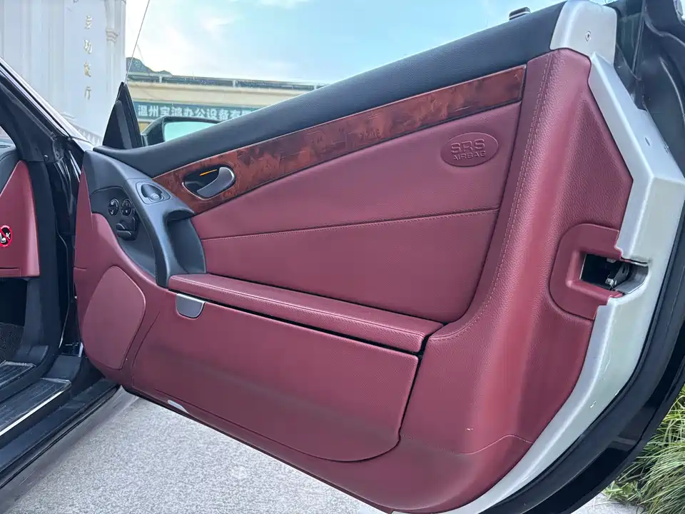 Mercedes-Benz SL class