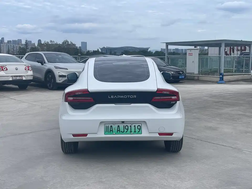 Leapmotor S01