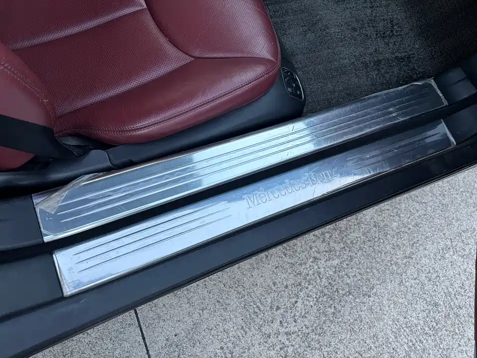 Mercedes-Benz SL class