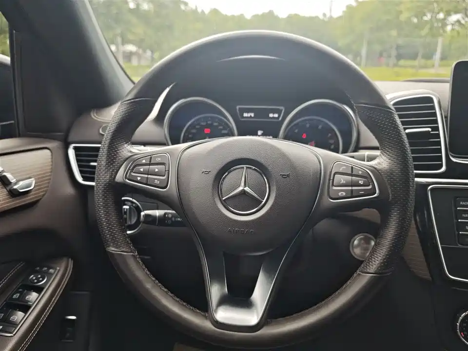 Mercedes-Benz GLE