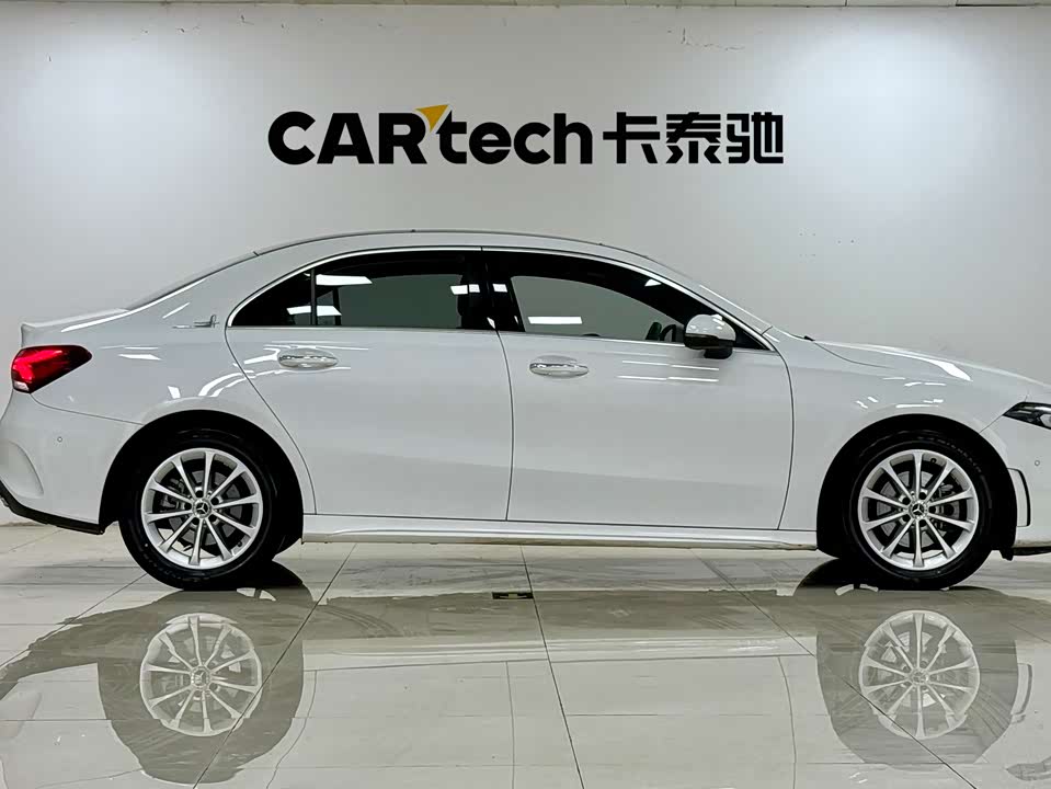 Mercedes-Benz Class A Mercedes-Benz Class A