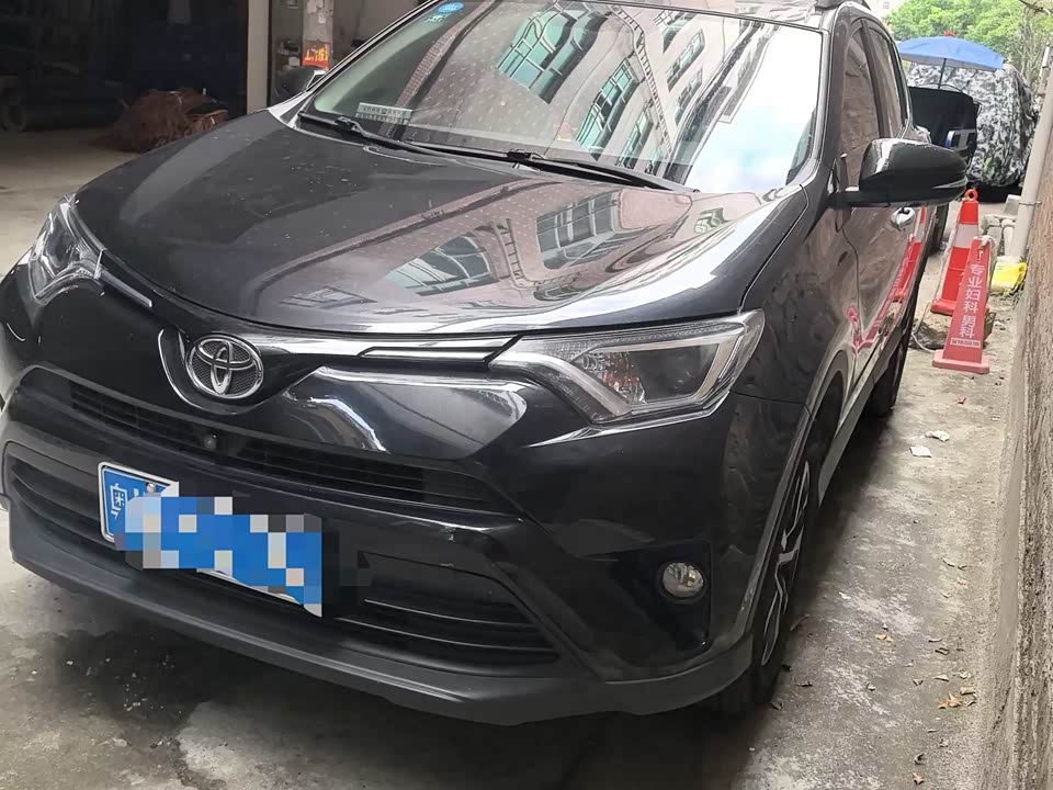 Toyota RAV4 Rongfang