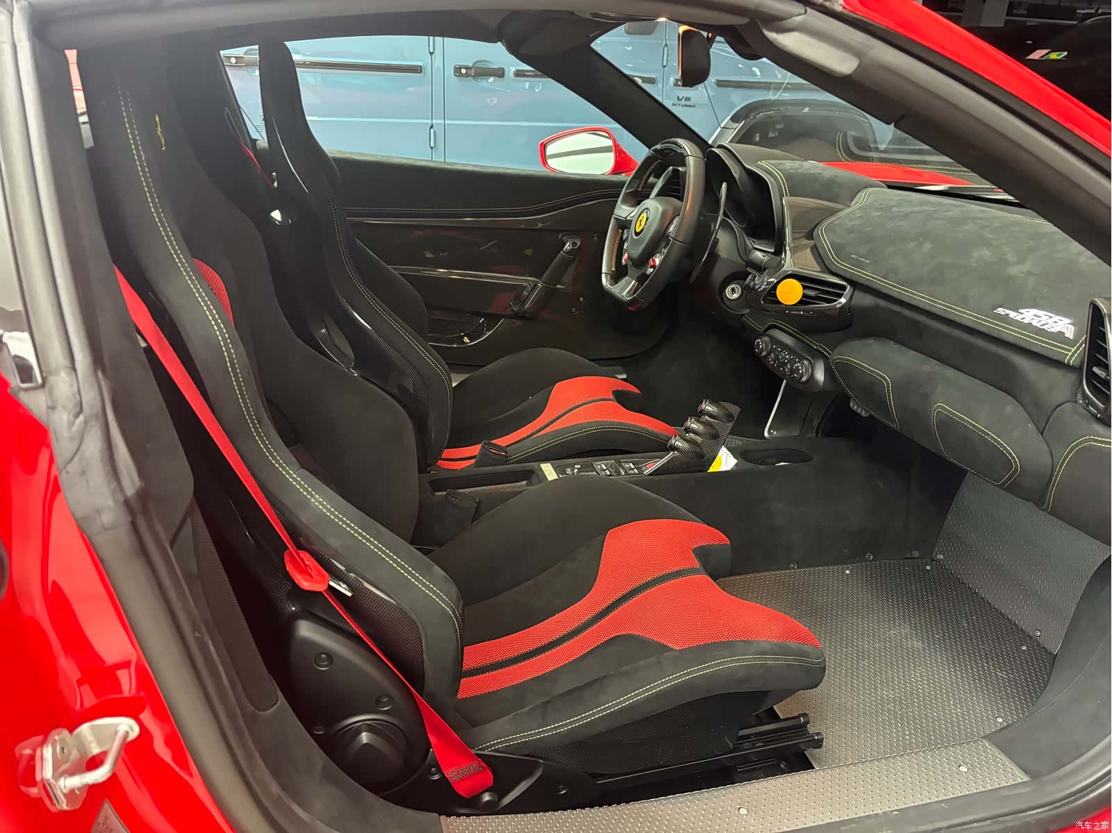 Ferrari 458, 2015 4