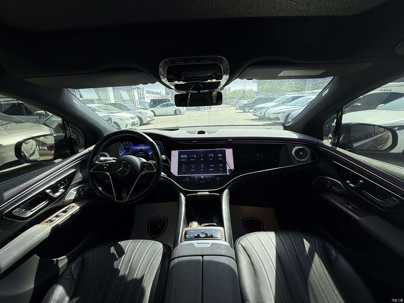 Mercedes-Benz EQS, 2023 14