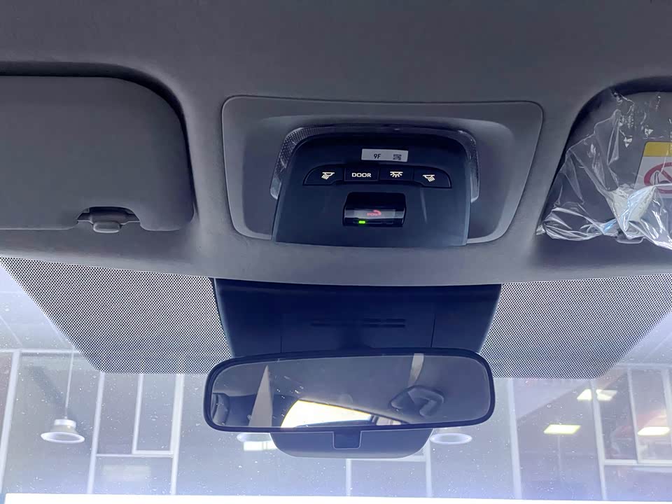 Toyota Corolla Sharp amplifier