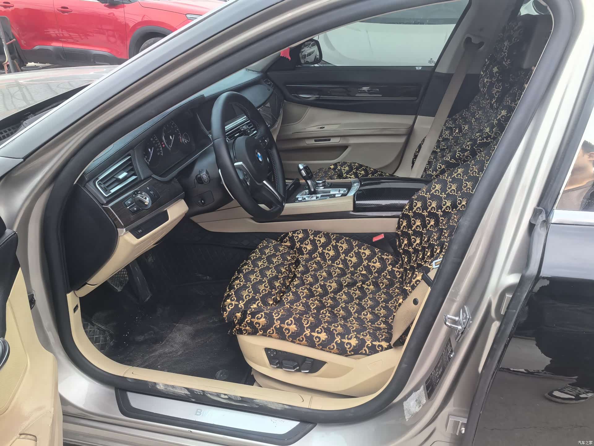 BMW 7 Series, 2009 11