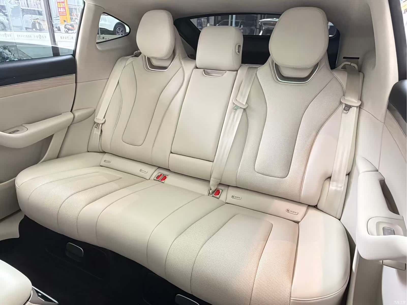 Luxeed R7, 2024 10