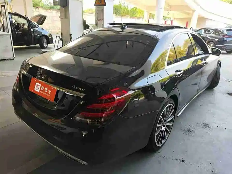 Mercedes-Benz S-class Mercedes-Benz S-class