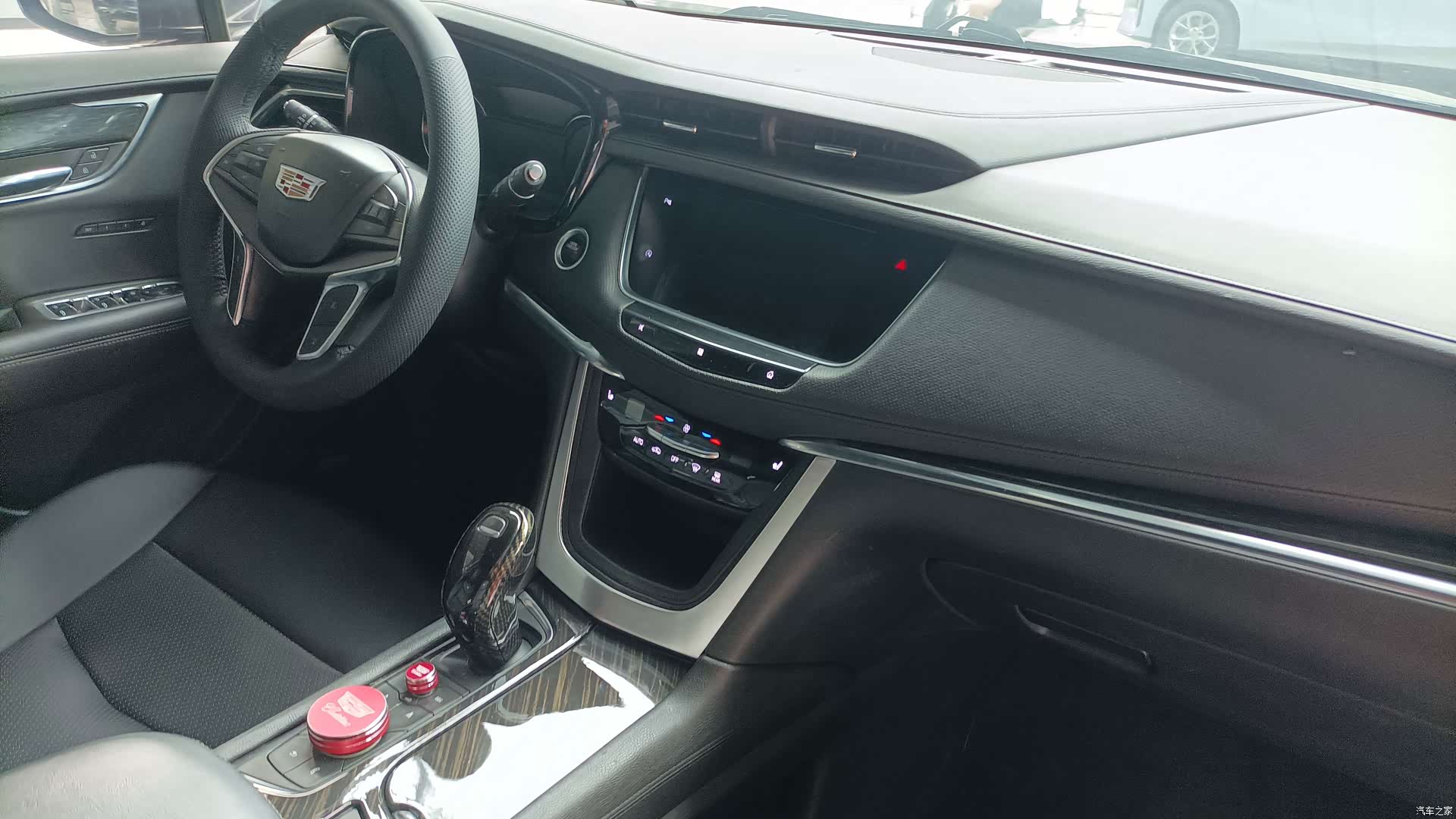 Cadillac XT5, 2020 9