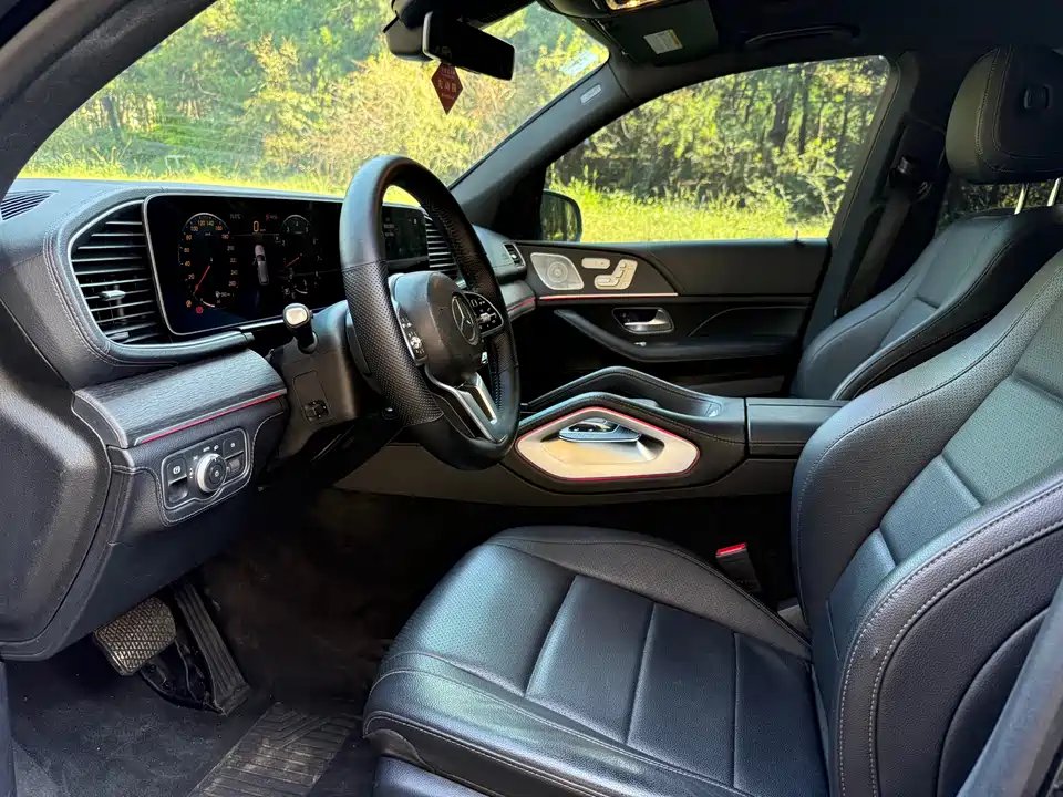 Mercedes-Benz GLE Mercedes-Benz GLE