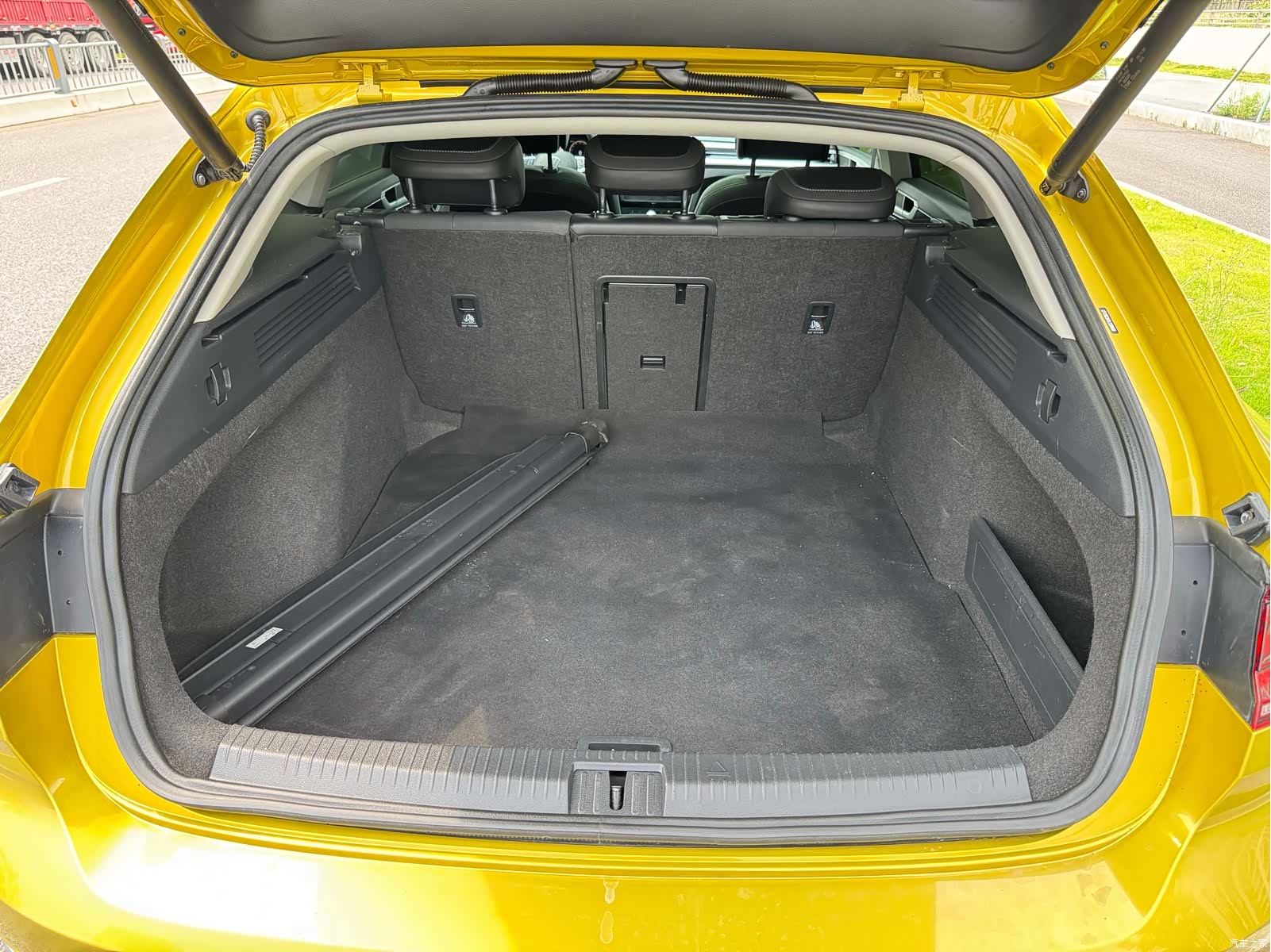 Volkswagen CC, 2021 11