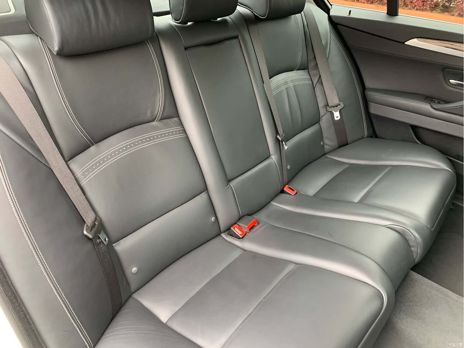 BMW 5 Series, 2014 27