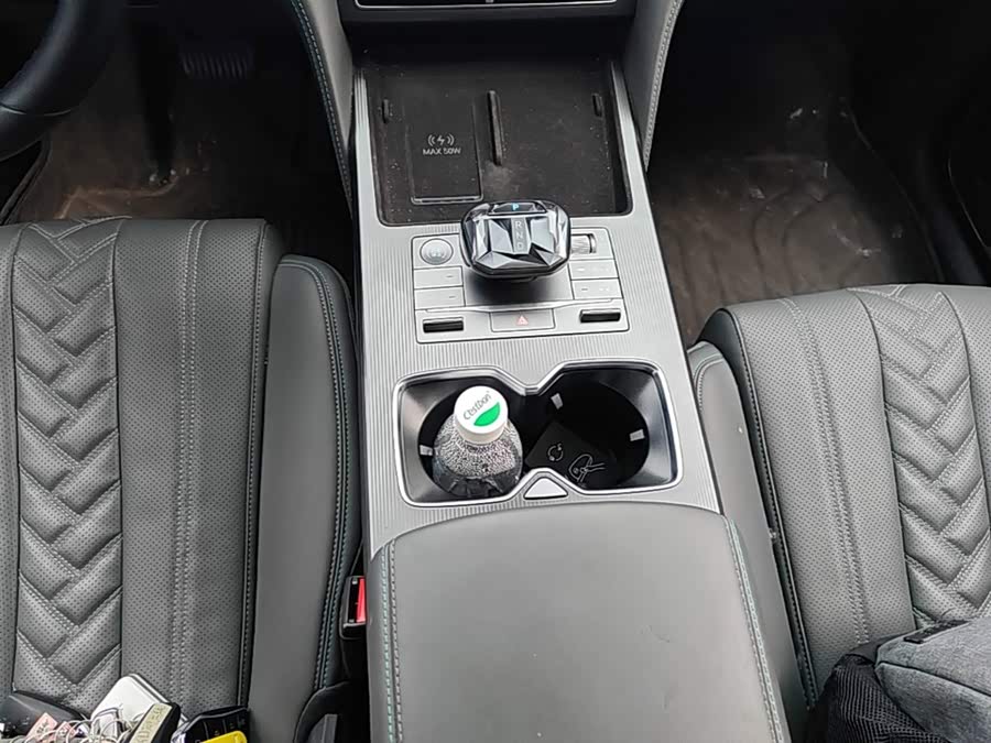 BYD Song L DM-i 2025, фото 14