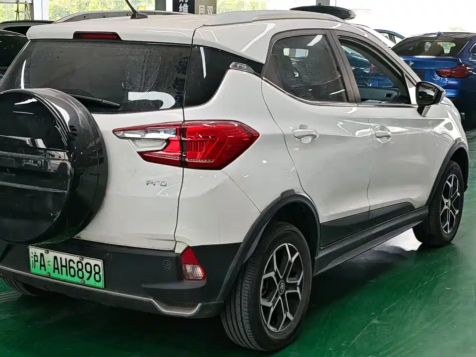 BYD Yuan Pro BYD Yuan Pro