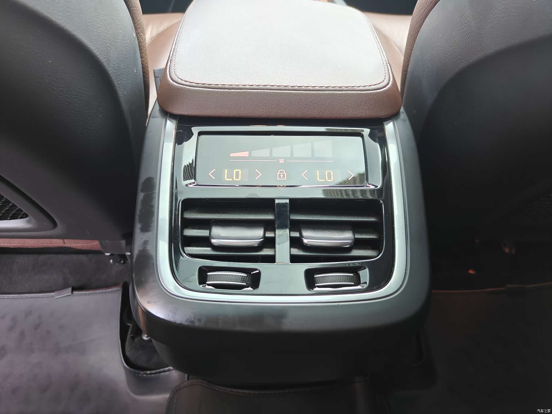 Volvo XC90, 2023 15