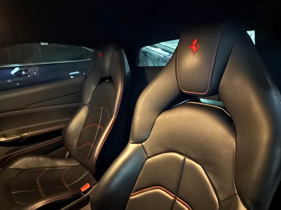 Ferrari 488