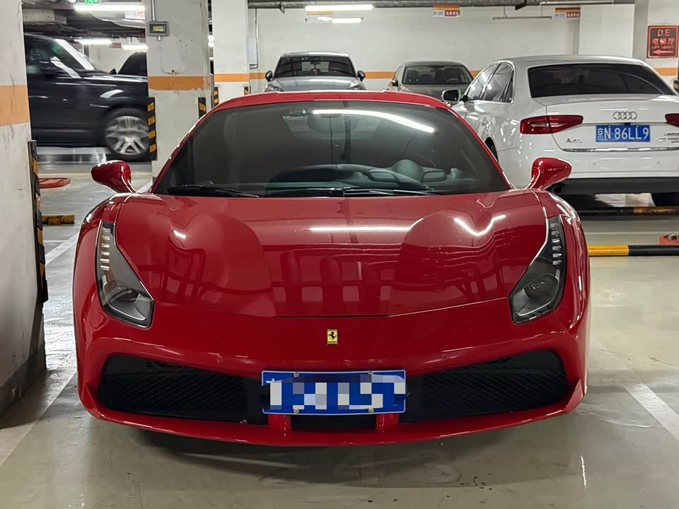 Ferrari 488