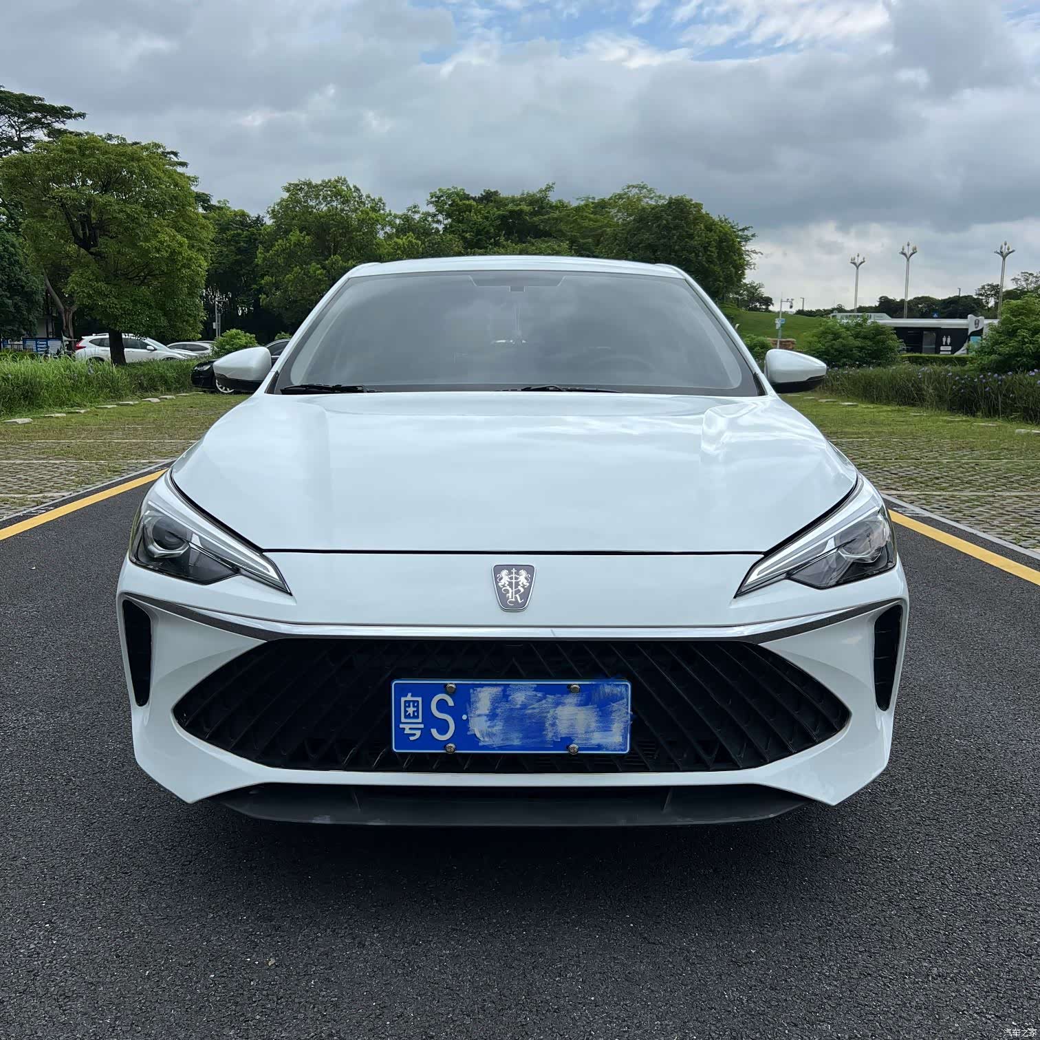 Roewe i5, 2024 1