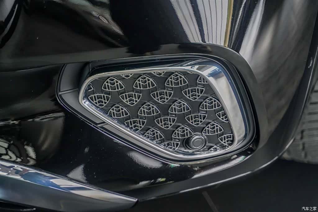 Maybach GLS, 2025 7