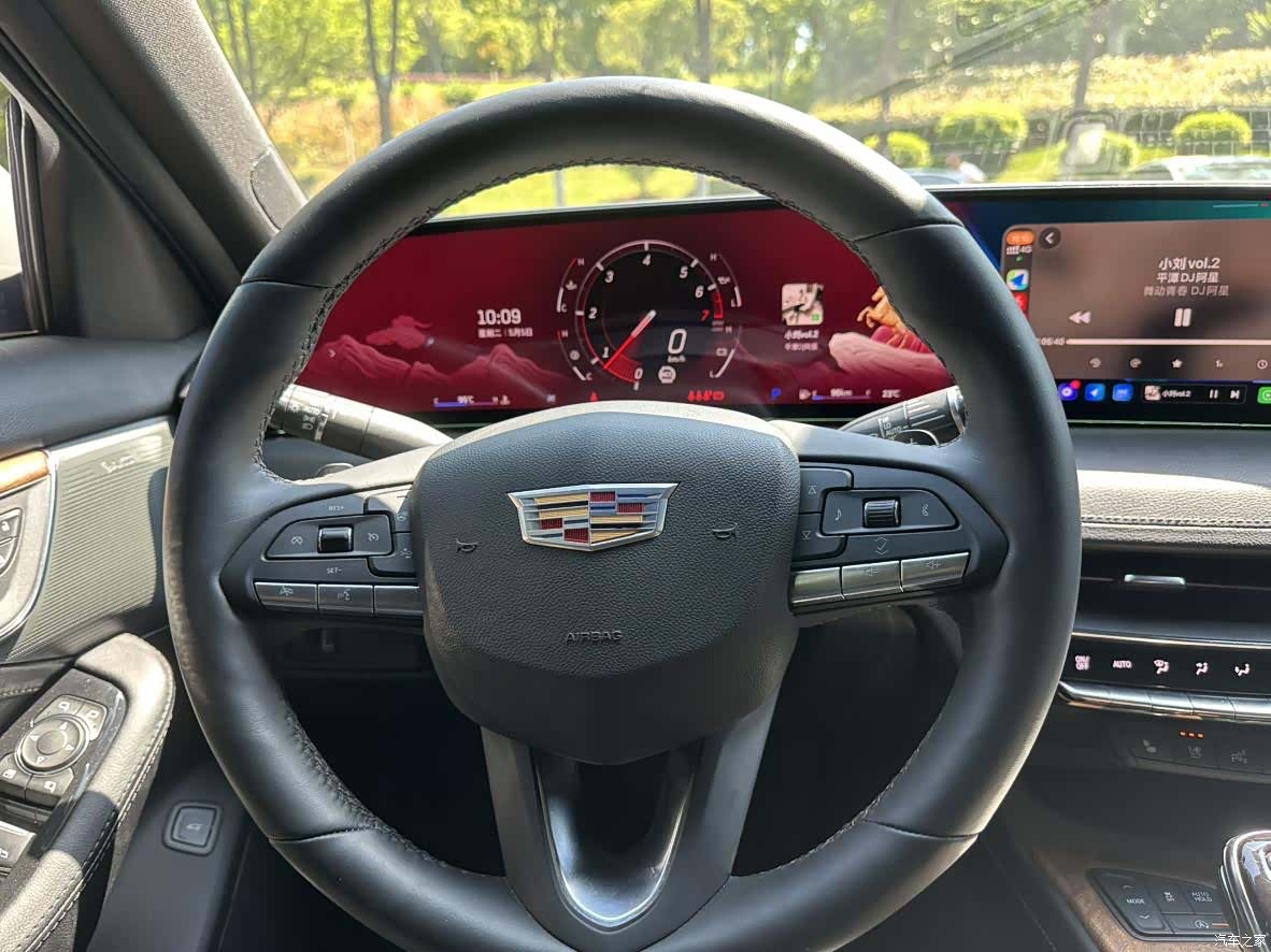 Cadillac CT5, 2024 4