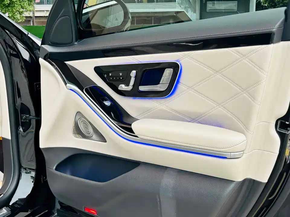 Mercedes-Benz Maybach S-class