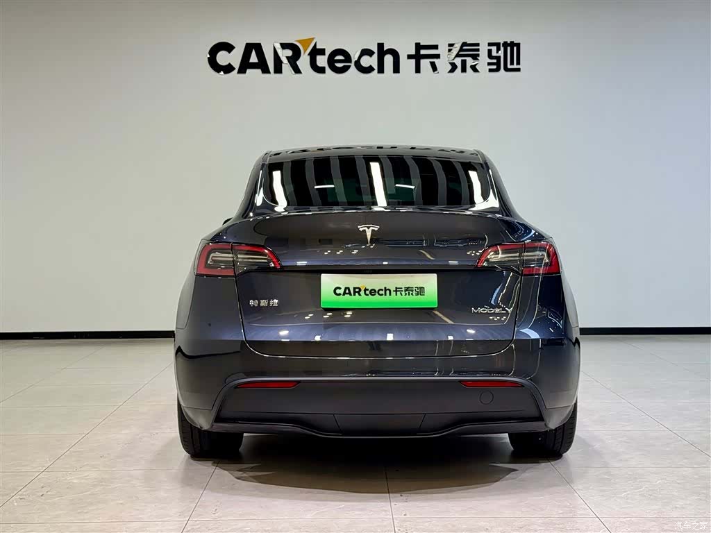 Tesla Model Y, 2025 все фото