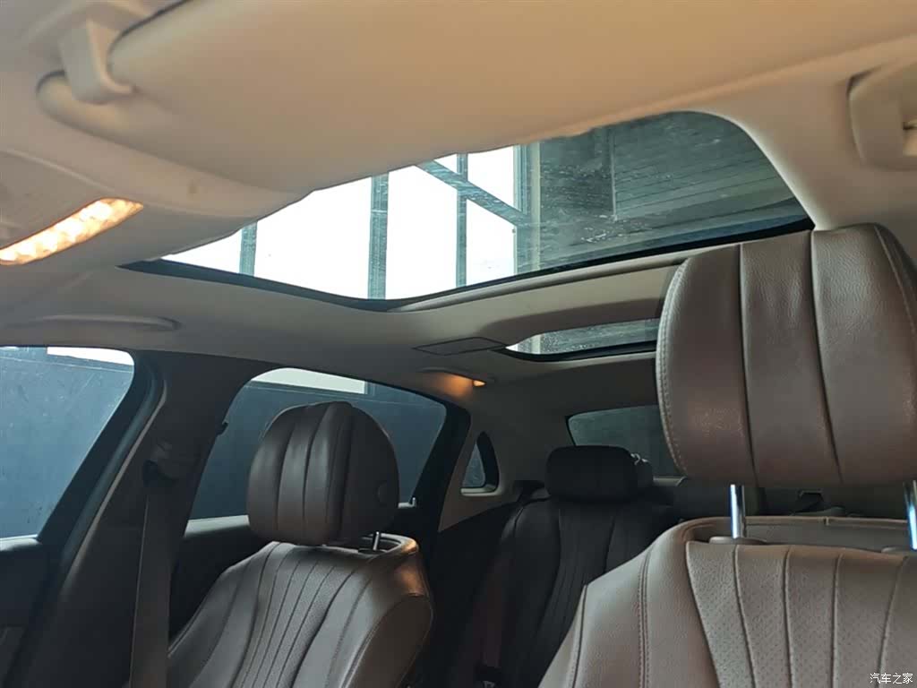Mercedes-Benz E-Class, 2018 18