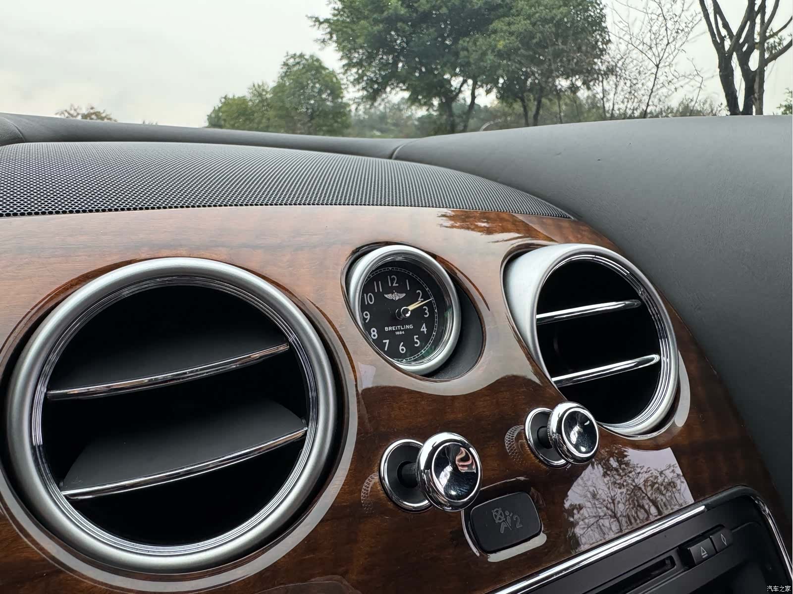 Bentley Continental GT, 2013 15