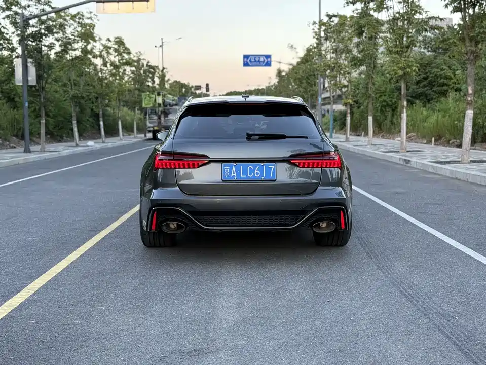 Audi RS 6